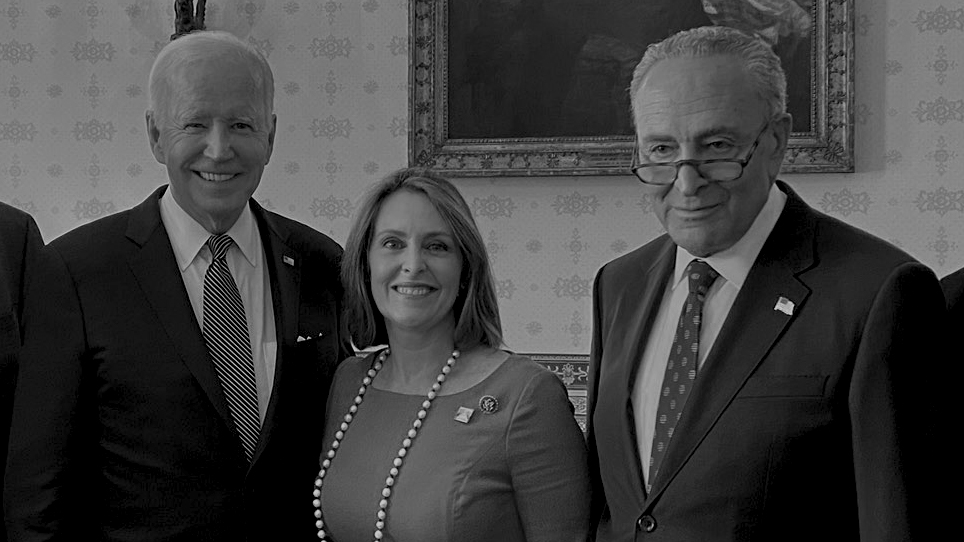 Congresswoman Kathy Castor violated Florida election laws in front of news outlets, according to reports